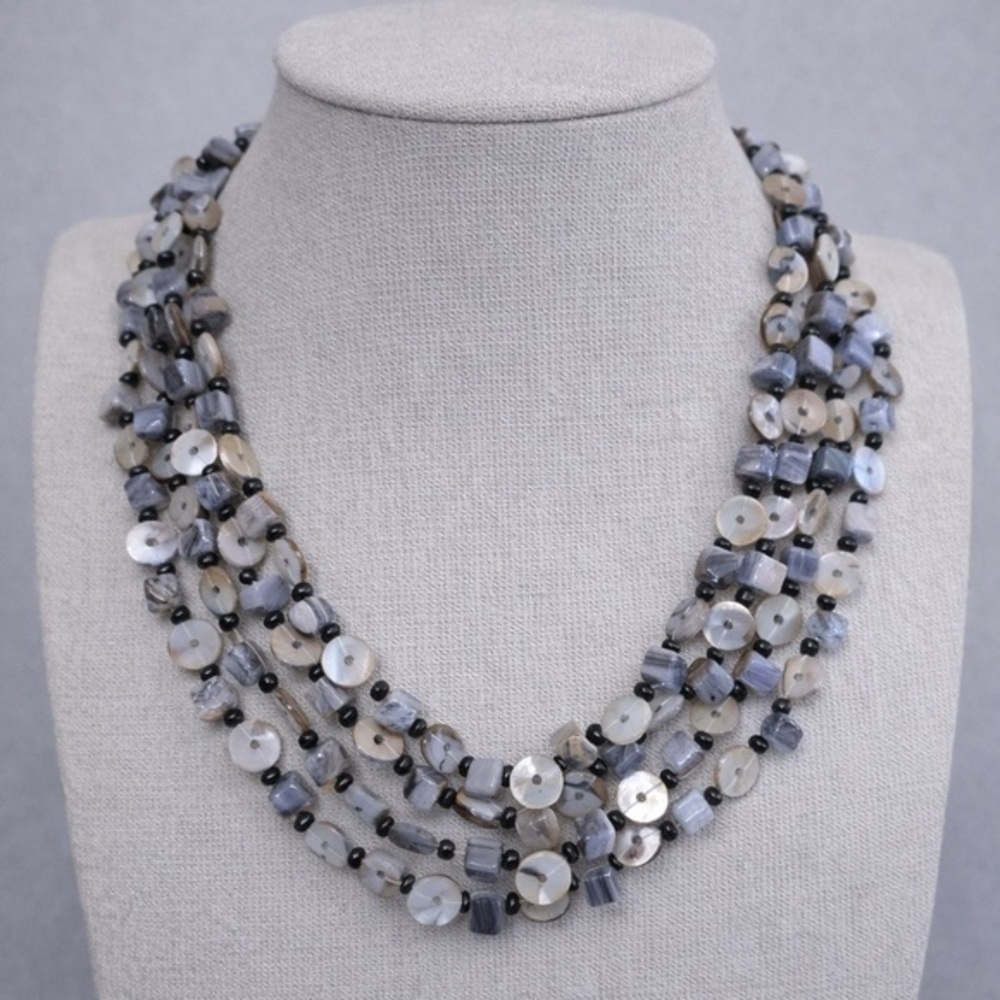 Premier Designs SHADOWS Multi-Strand Faux Shell Beaded Necklace NWOT #508